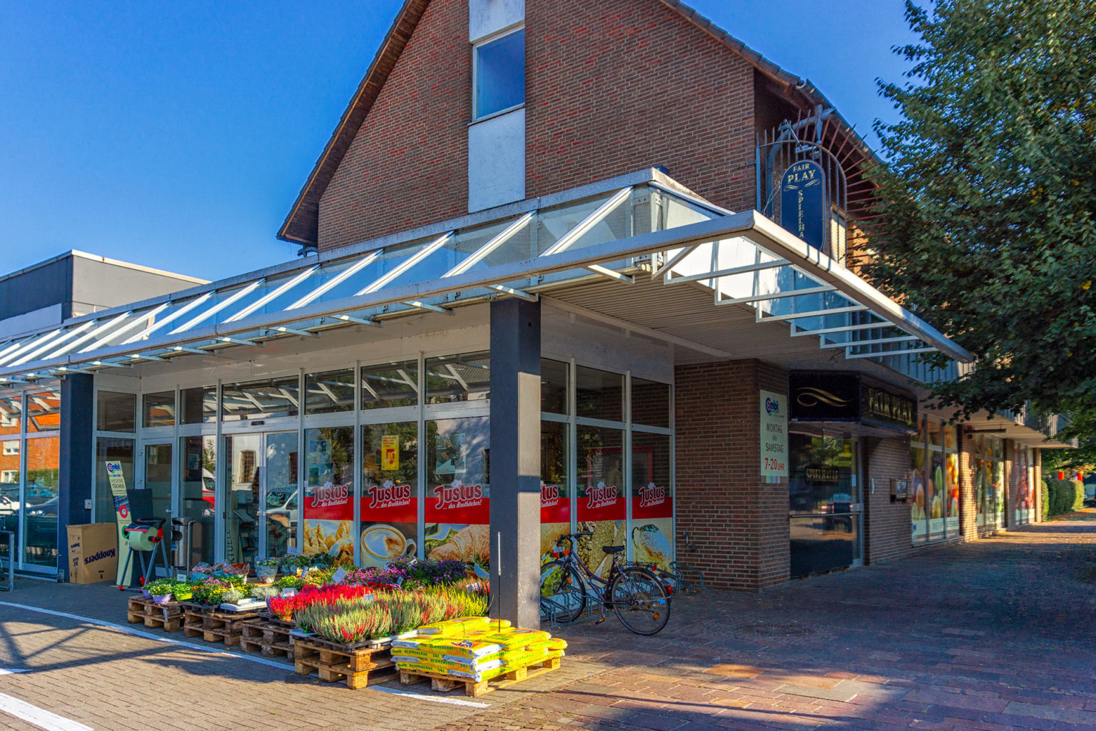 Combi-Markt, Damme – Justus der Brotbäcker